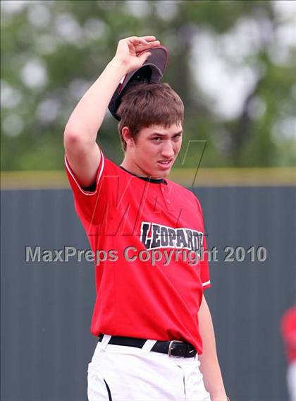 Thumbnail 3 in Crandall @ Lovejoy photogallery.