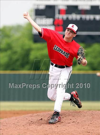 Thumbnail 2 in Crandall @ Lovejoy photogallery.