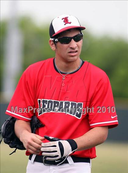 Thumbnail 2 in Crandall @ Lovejoy photogallery.