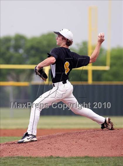 Thumbnail 1 in Crandall @ Lovejoy photogallery.