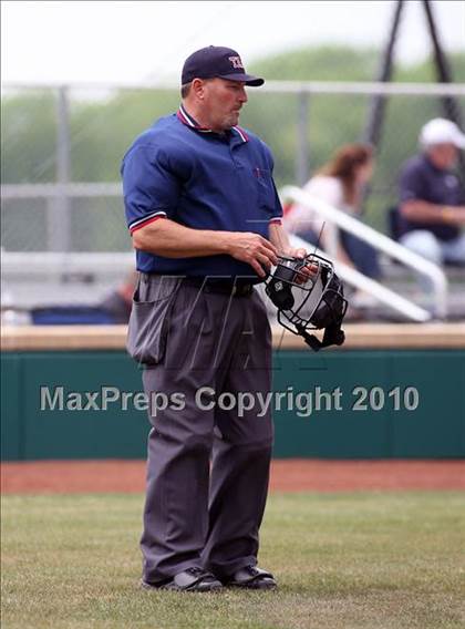 Thumbnail 1 in Crandall @ Lovejoy photogallery.
