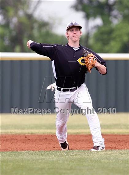 Thumbnail 2 in Crandall @ Lovejoy photogallery.
