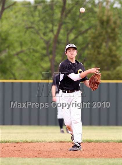Thumbnail 2 in Crandall @ Lovejoy photogallery.