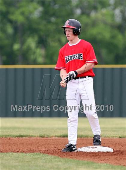 Thumbnail 1 in Crandall @ Lovejoy photogallery.