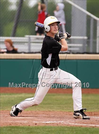 Thumbnail 3 in Crandall @ Lovejoy photogallery.