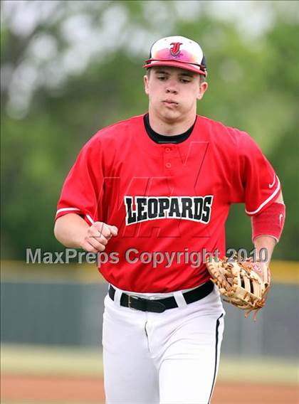 Thumbnail 1 in Crandall @ Lovejoy photogallery.