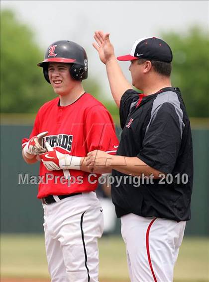 Thumbnail 1 in Crandall @ Lovejoy photogallery.