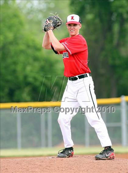 Thumbnail 1 in Crandall @ Lovejoy photogallery.