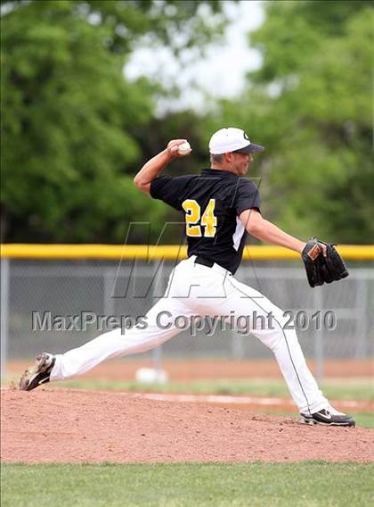 Thumbnail 2 in Crandall @ Lovejoy photogallery.