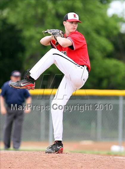 Thumbnail 1 in Crandall @ Lovejoy photogallery.