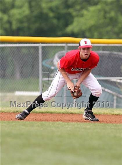 Thumbnail 2 in Crandall @ Lovejoy photogallery.