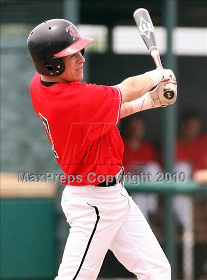 Thumbnail 3 in Crandall @ Lovejoy photogallery.