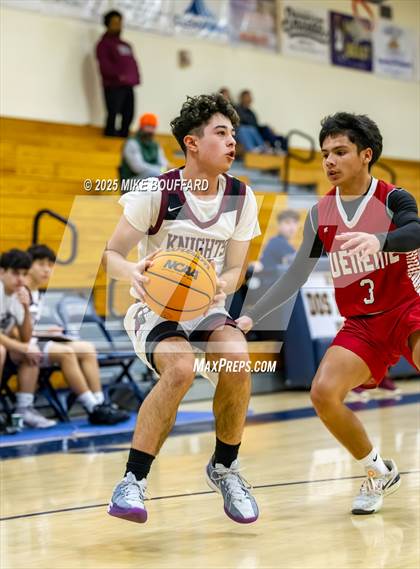 Thumbnail 1 in Sherman Oaks CES vs Hueneme (Santa Barbara Holiday Classic) photogallery.