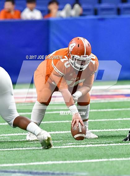 Thumbnail 2 in McCallum vs Alice (Class 5A Div II Third round) photogallery.