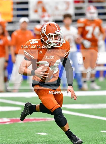 Thumbnail 3 in McCallum vs Alice (Class 5A Div II Third round) photogallery.