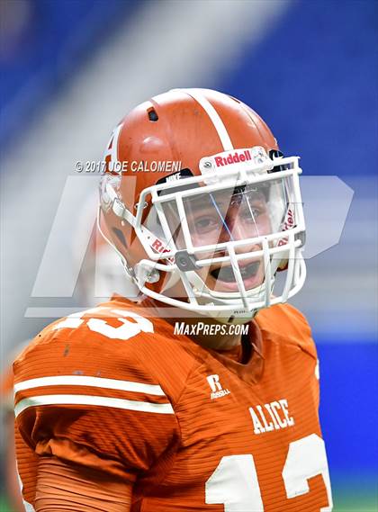Thumbnail 2 in McCallum vs Alice (Class 5A Div II Third round) photogallery.