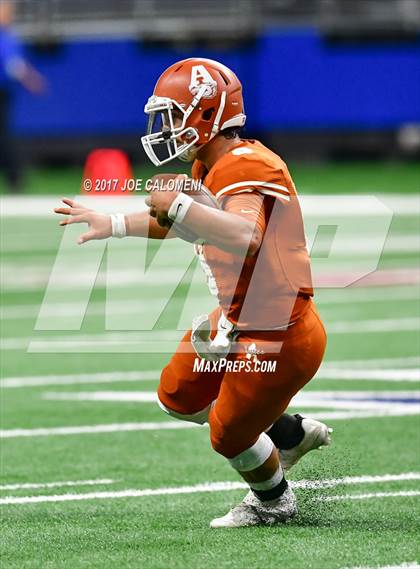 Thumbnail 2 in McCallum vs Alice (Class 5A Div II Third round) photogallery.