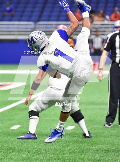 Thumbnail 2 in McCallum vs Alice (Class 5A Div II Third round) photogallery.