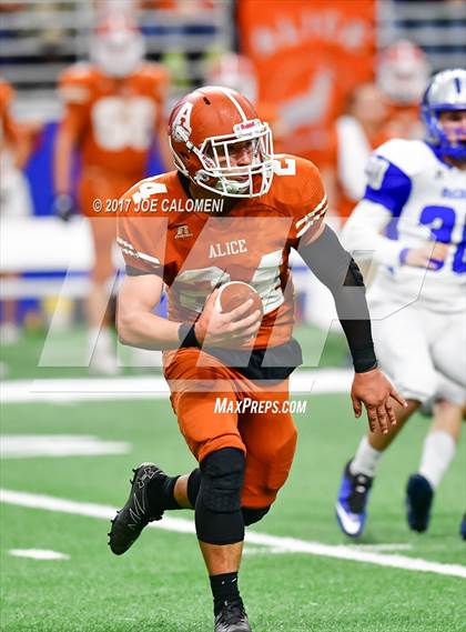 Thumbnail 2 in McCallum vs Alice (Class 5A Div II Third round) photogallery.