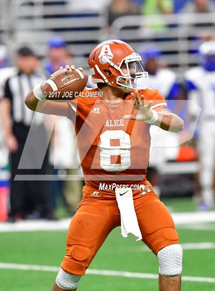 Thumbnail 2 in McCallum vs Alice (Class 5A Div II Third round) photogallery.
