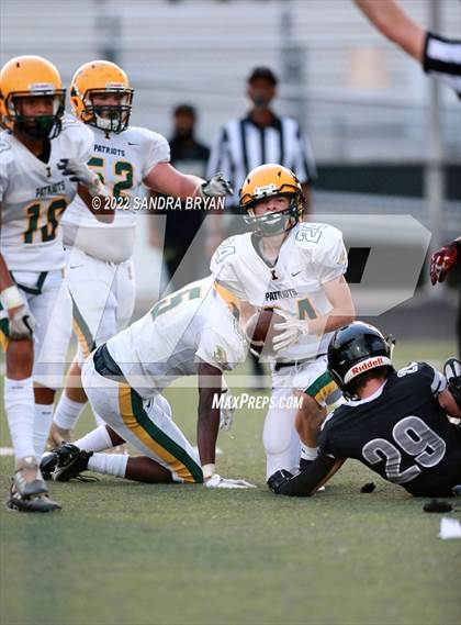 Thumbnail 1 in Independence @ Hough photogallery.