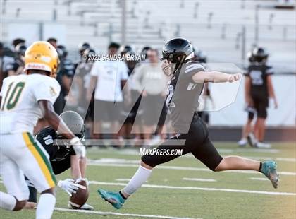 Thumbnail 1 in Independence @ Hough photogallery.