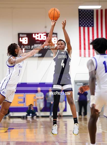 Thumbnail 3 in Southeast Raleigh vs Garner (Greater Neuse River 4A Conference Tournament) photogallery.