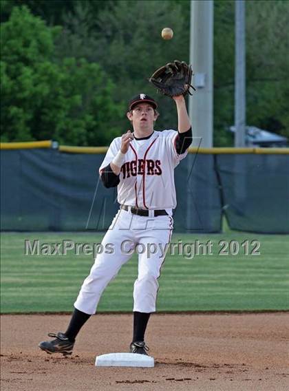Thumbnail 2 in Farragut @ Pigeon Forge photogallery.