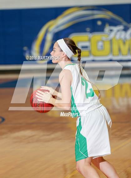 Thumbnail 1 in Blair Oaks vs St. James photogallery.