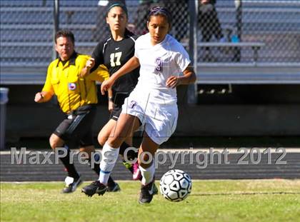 Thumbnail 2 in Cedar Ridge vs Klein Oak (TWHS Lady Highlander Invitational) photogallery.