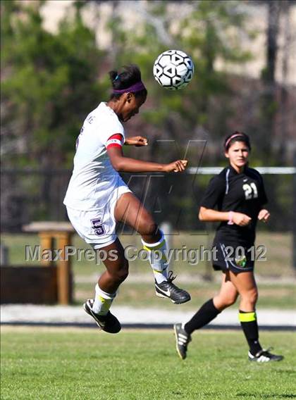 Thumbnail 3 in Cedar Ridge vs Klein Oak (TWHS Lady Highlander Invitational) photogallery.