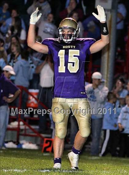 Thumbnail 1 in Triopia/Meredosia-Chambersburg @ Routt Catholic photogallery.