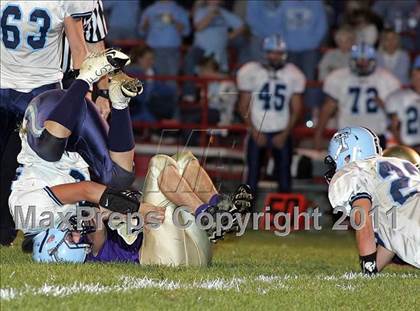 Thumbnail 1 in Triopia/Meredosia-Chambersburg @ Routt Catholic photogallery.