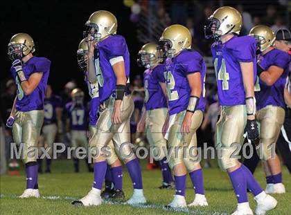 Thumbnail 1 in Triopia/Meredosia-Chambersburg @ Routt Catholic photogallery.