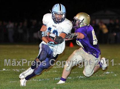 Thumbnail 2 in Triopia/Meredosia-Chambersburg @ Routt Catholic photogallery.