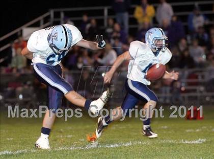 Thumbnail 1 in Triopia/Meredosia-Chambersburg @ Routt Catholic photogallery.