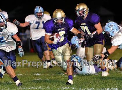 Thumbnail 2 in Triopia/Meredosia-Chambersburg @ Routt Catholic photogallery.