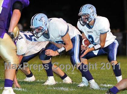 Thumbnail 2 in Triopia/Meredosia-Chambersburg @ Routt Catholic photogallery.