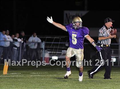 Thumbnail 1 in Triopia/Meredosia-Chambersburg @ Routt Catholic photogallery.