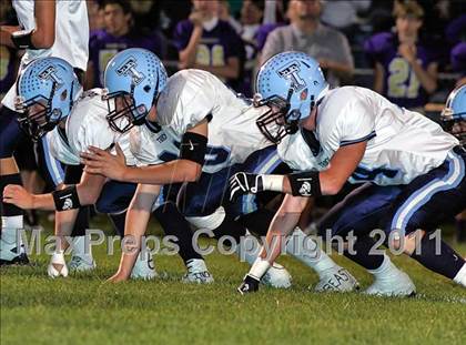 Thumbnail 1 in Triopia/Meredosia-Chambersburg @ Routt Catholic photogallery.