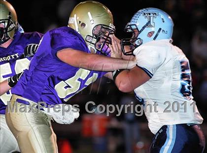 Thumbnail 3 in Triopia/Meredosia-Chambersburg @ Routt Catholic photogallery.