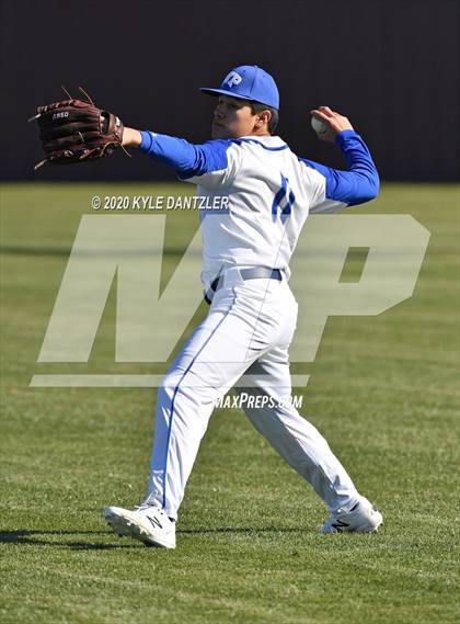 Thumbnail 2 in Wills Point vs Farmersville (Bells Invitational) photogallery.