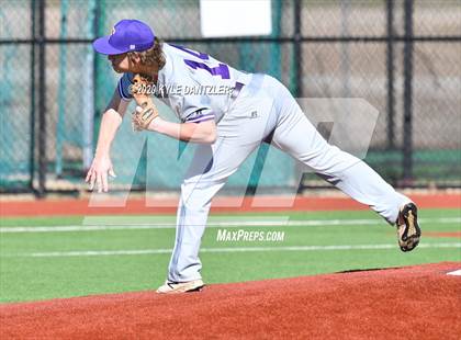 Thumbnail 3 in Wills Point vs Farmersville (Bells Invitational) photogallery.