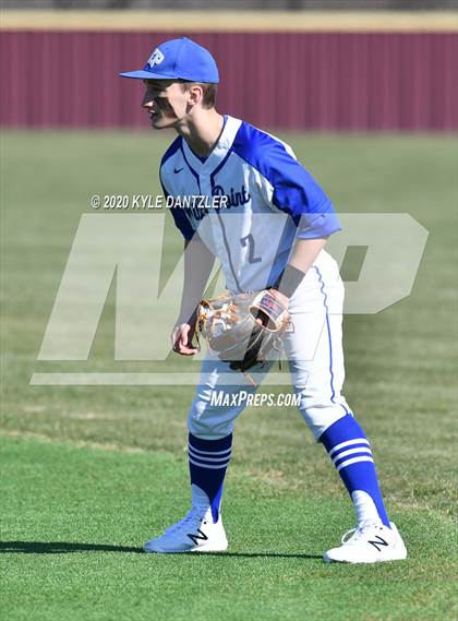 Thumbnail 3 in Wills Point vs Farmersville (Bells Invitational) photogallery.
