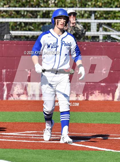Thumbnail 2 in Wills Point vs Farmersville (Bells Invitational) photogallery.