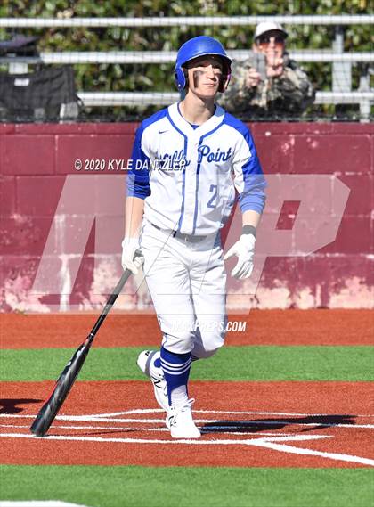 Thumbnail 1 in Wills Point vs Farmersville (Bells Invitational) photogallery.