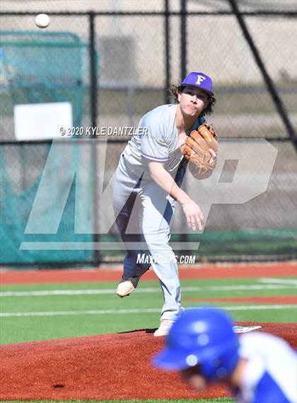 Thumbnail 1 in Wills Point vs Farmersville (Bells Invitational) photogallery.