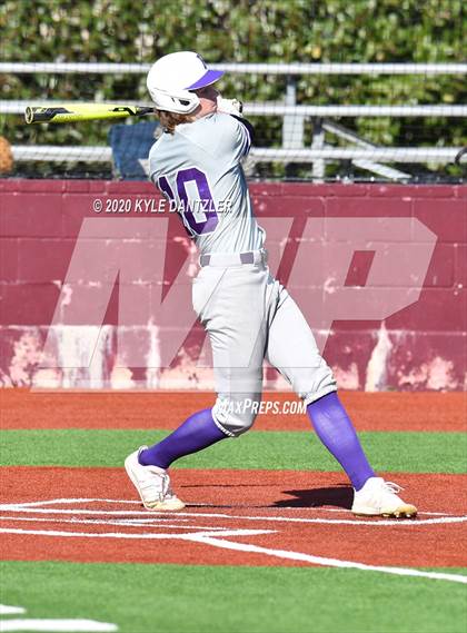 Thumbnail 2 in Wills Point vs Farmersville (Bells Invitational) photogallery.