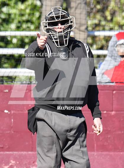Thumbnail 2 in Wills Point vs Farmersville (Bells Invitational) photogallery.