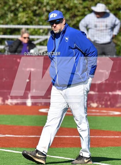 Thumbnail 2 in Wills Point vs Farmersville (Bells Invitational) photogallery.